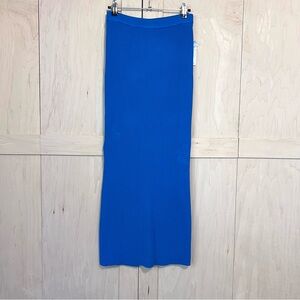 Olive & Oak blue ribbed  maxi skirt size small back slit new with tags